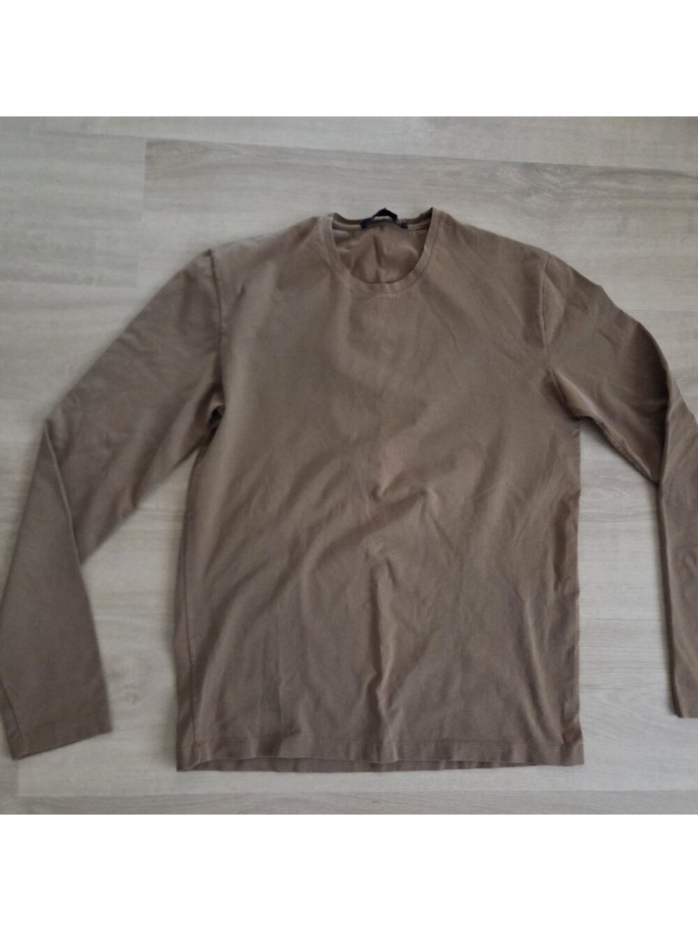 Gucci Long Sleeve Tshirt In Size S.  Camel Brown. Slight Color Fade.